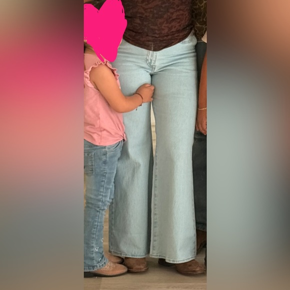 Levi's Light Blue High-Rise Flare Jeans - Picture 4 of 4